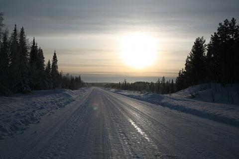 kiruna-snow-road